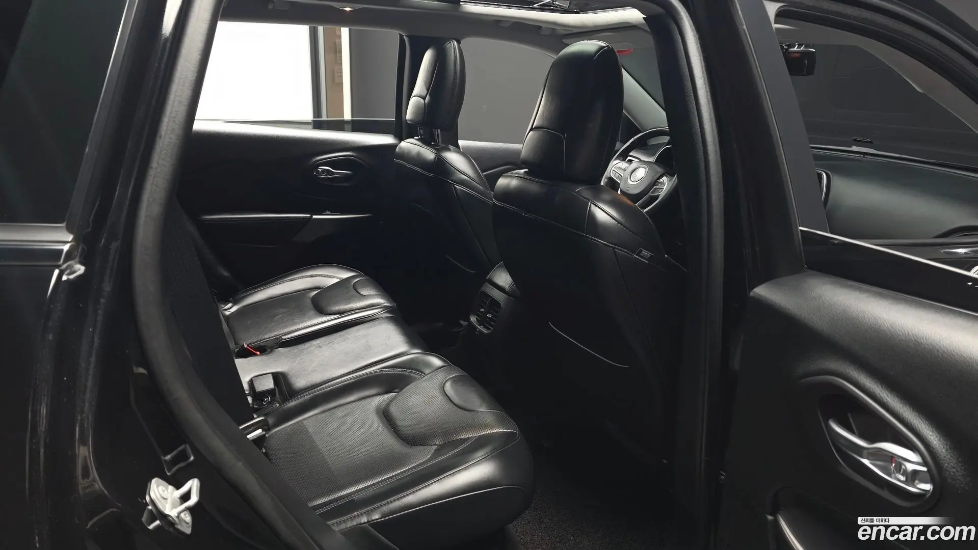 Jeep Cherokee 2.4 Longitude AWD