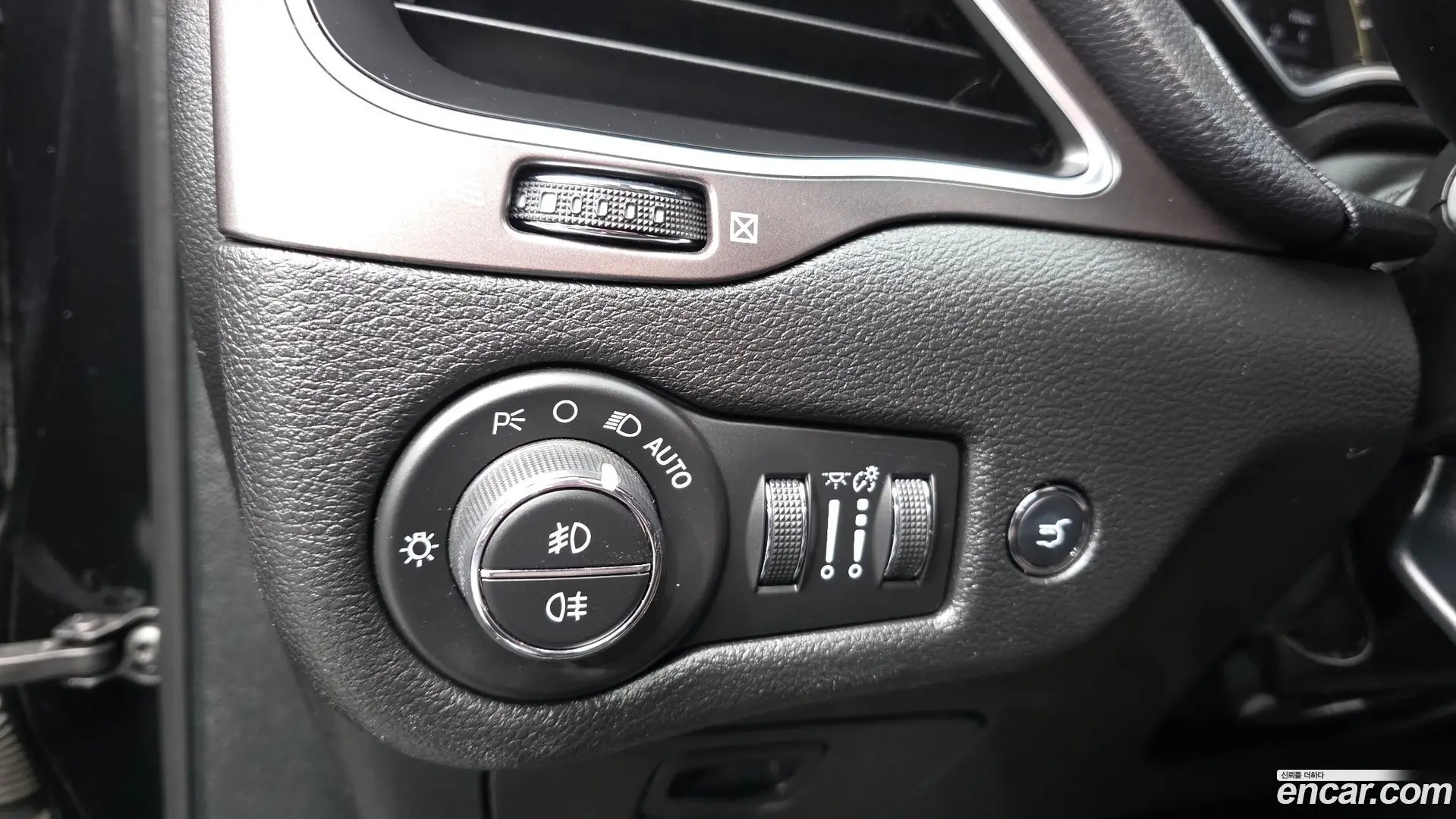 Jeep Cherokee 2.4 Longitude AWD