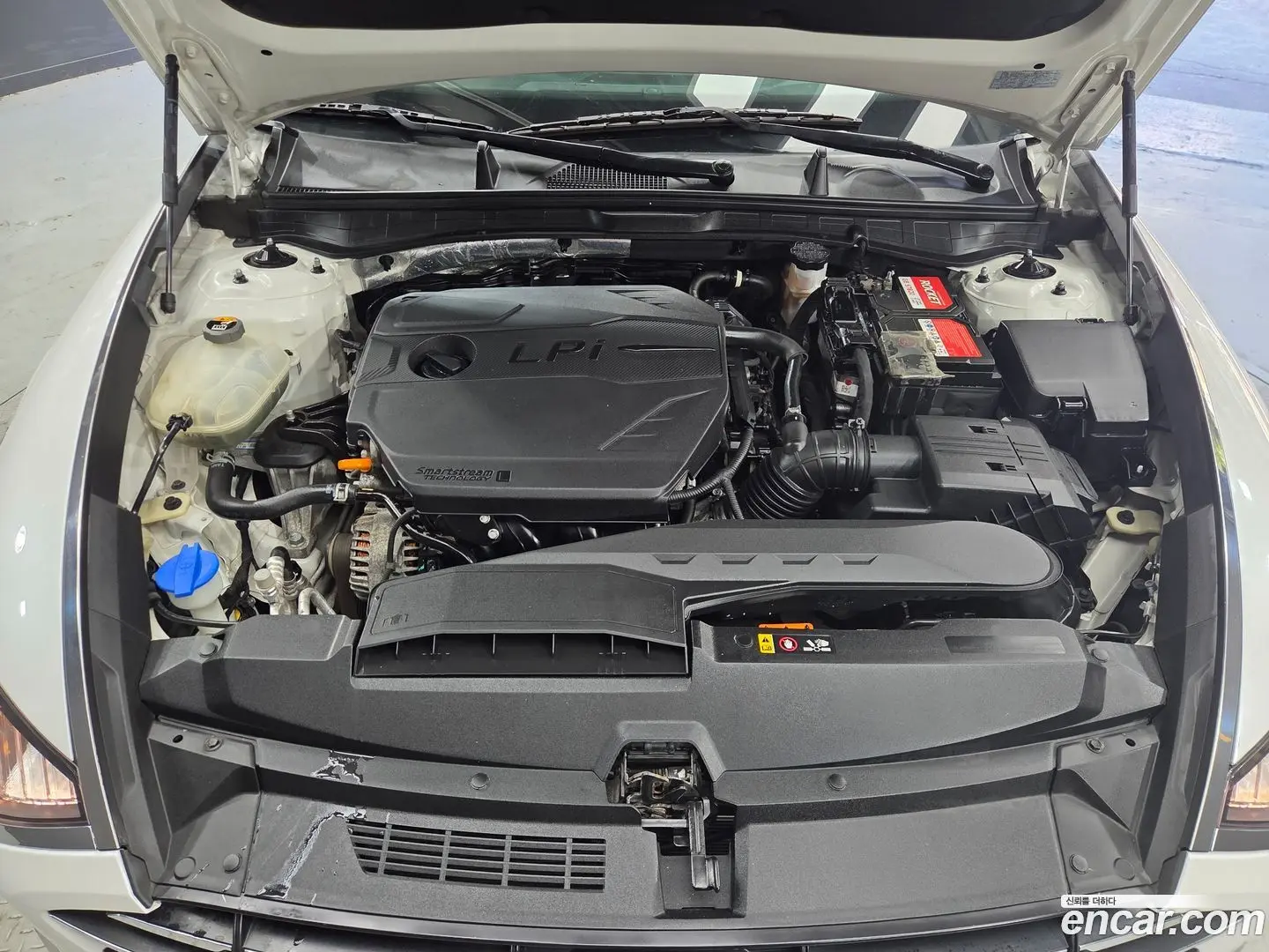 Hyundai Sonata 2.0 LPG(rental car)