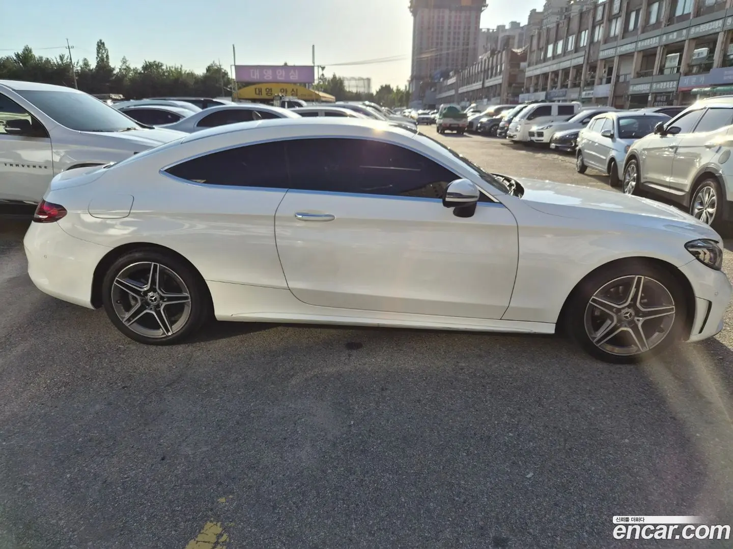 Mercedes-Benz C-Class C200 Coupe