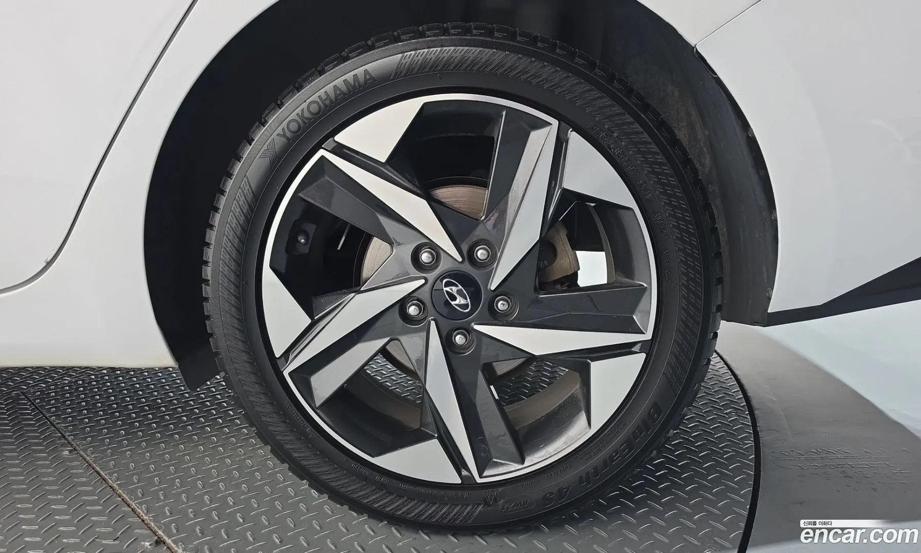 Hyundai AVANTE 1.6 2020