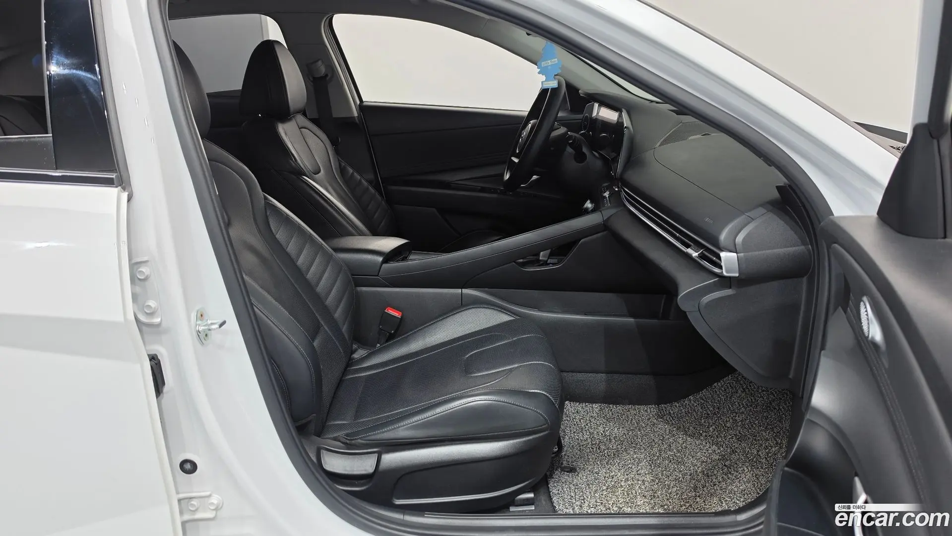 Hyundai AVANTE 1.6 2020