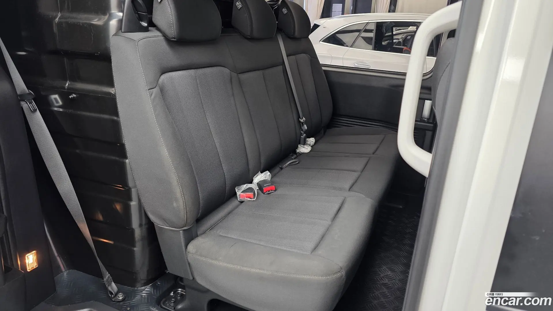 Hyundai Staria Cargo 5-Seater 2022