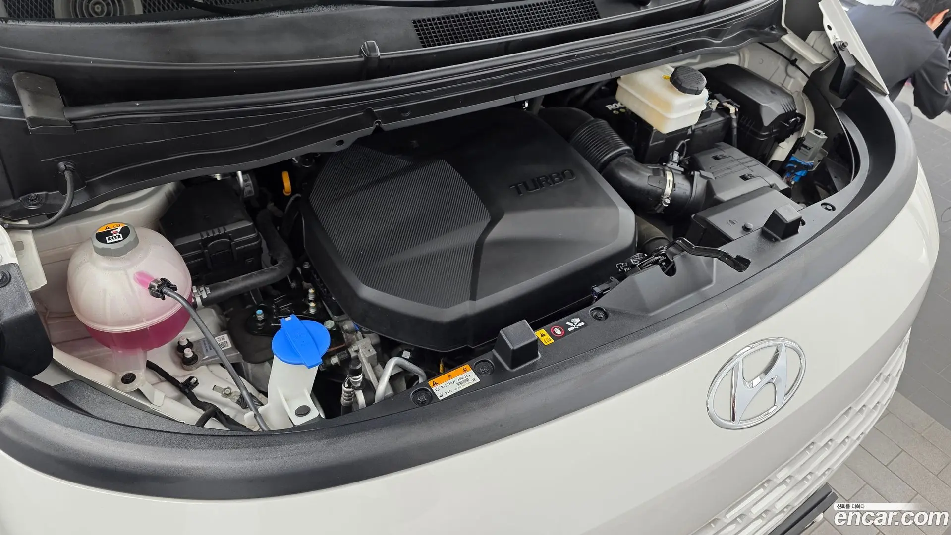 Hyundai Staria Cargo 5-Seater 2022