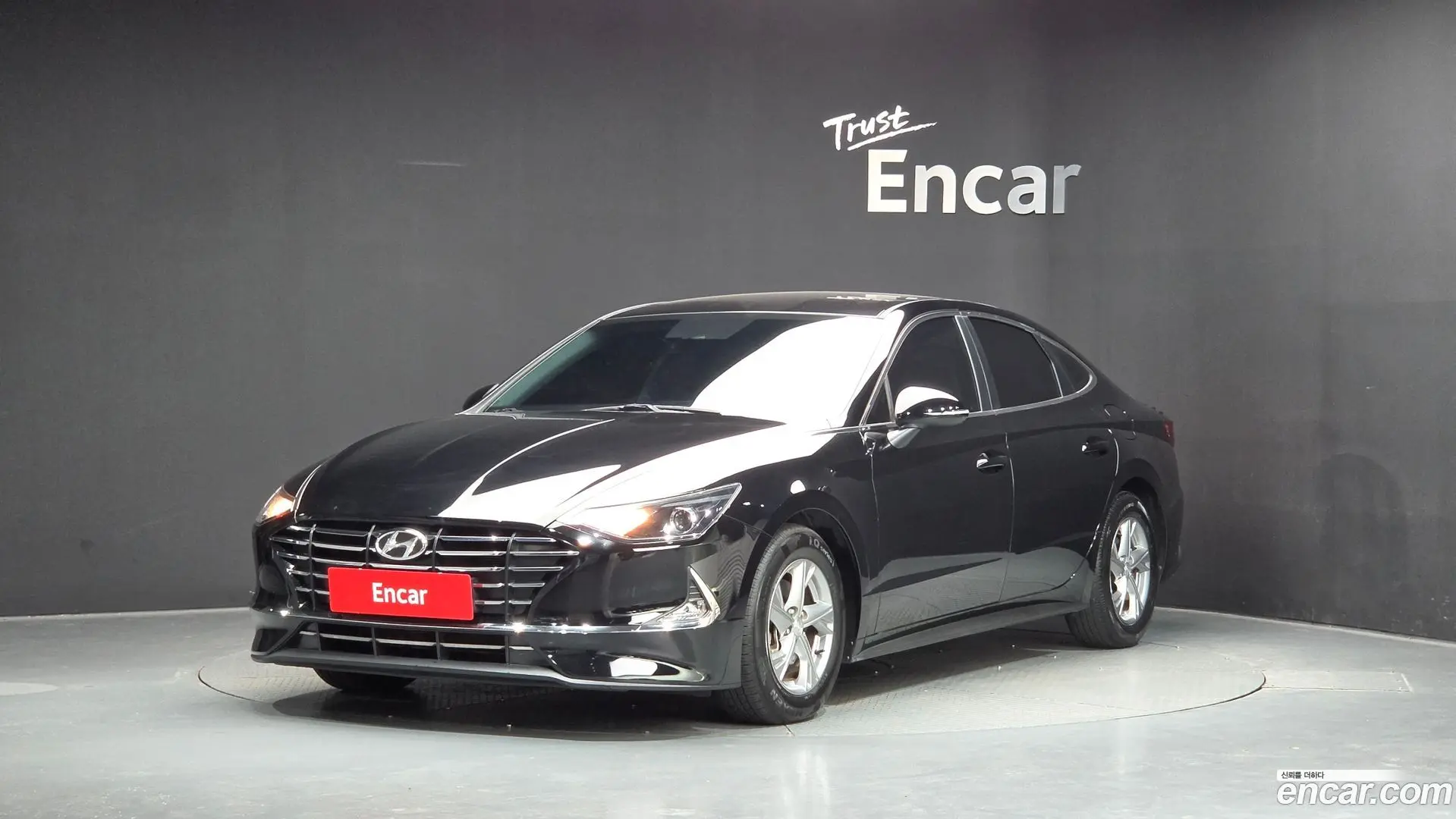 Hyundai Sonata 2.0 LPG(rental car)