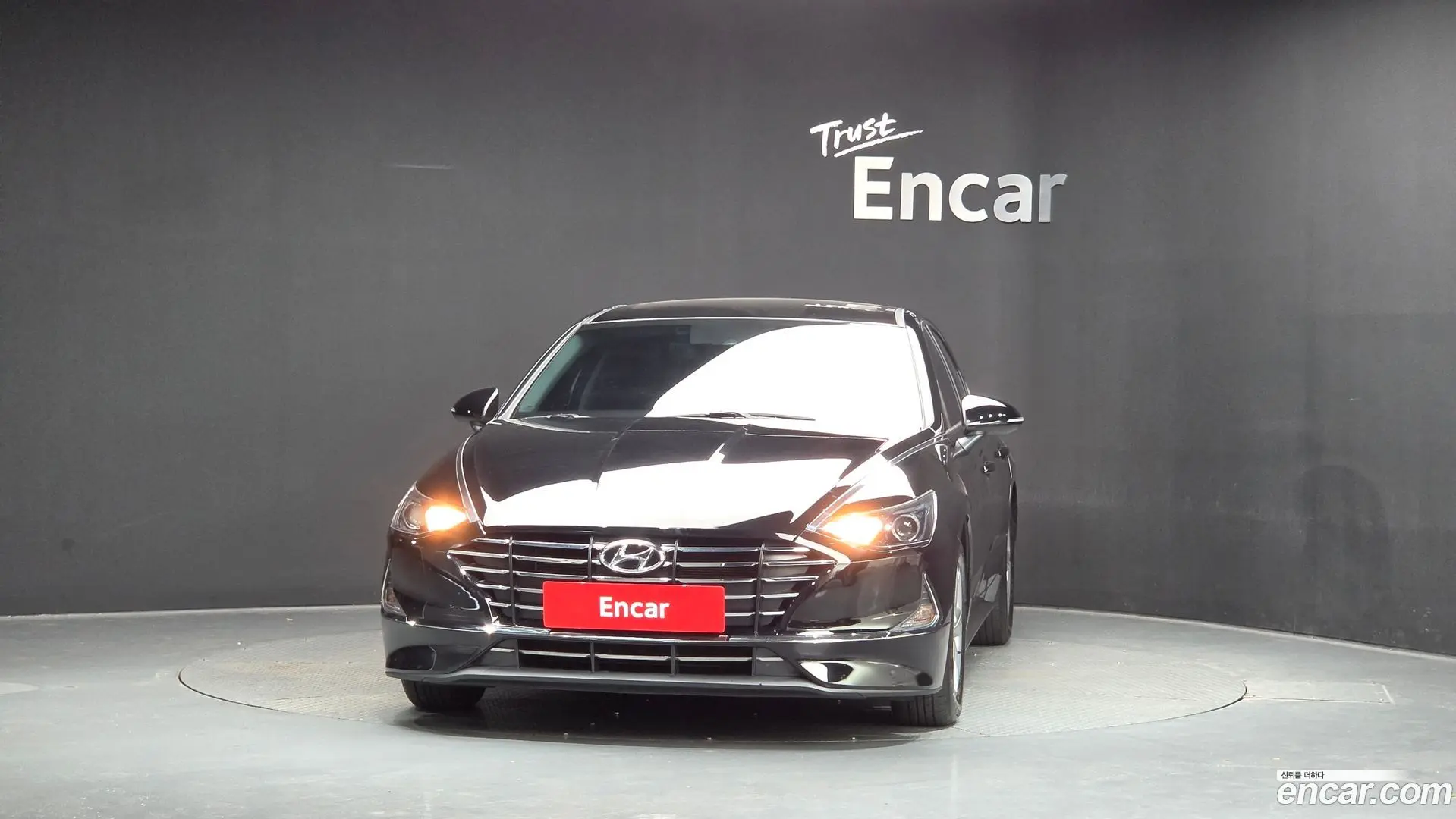 Hyundai Sonata 2.0 LPG(rental car)