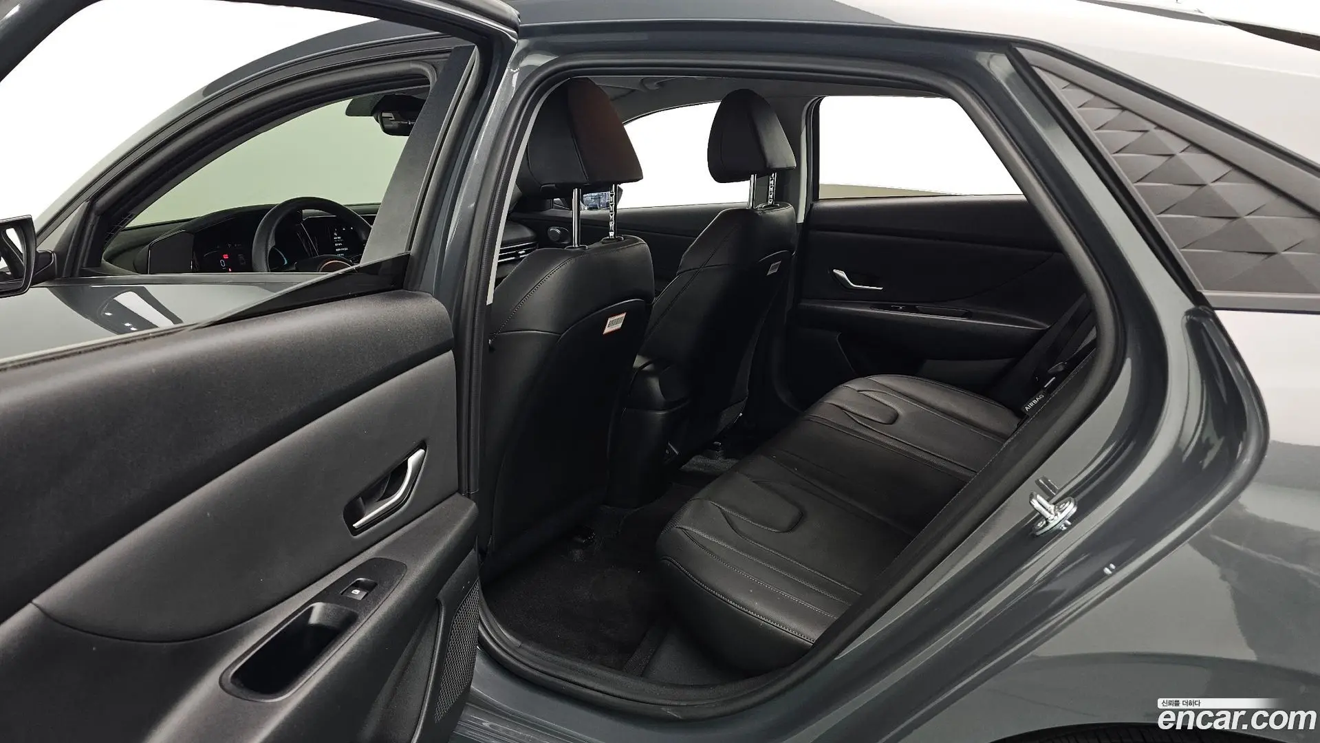 Hyundai AVANTE 1.6 2023