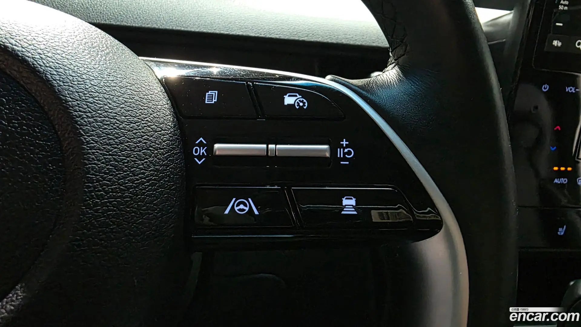 Hyundai Staria Cargo 5-Seater 2022