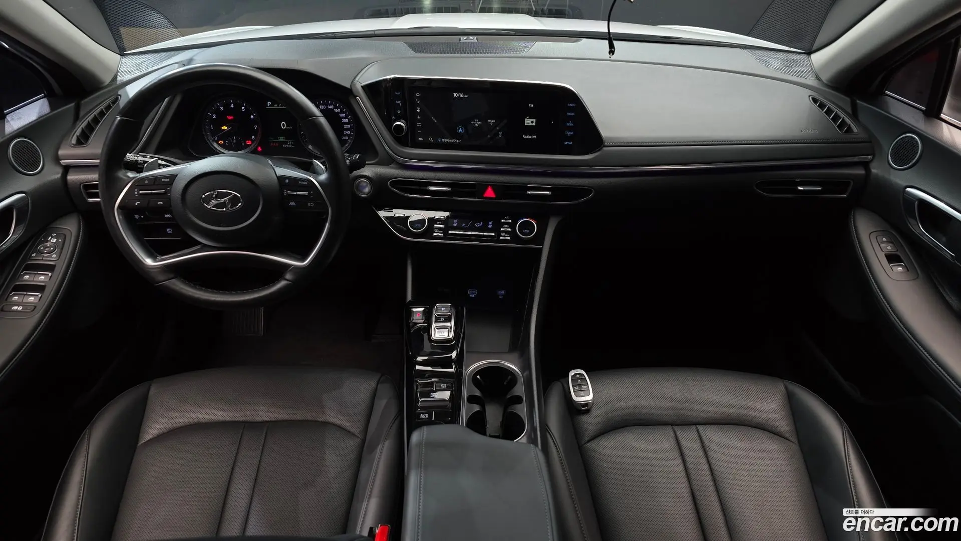 Hyundai Sonata 2.0 LPG(rental car)