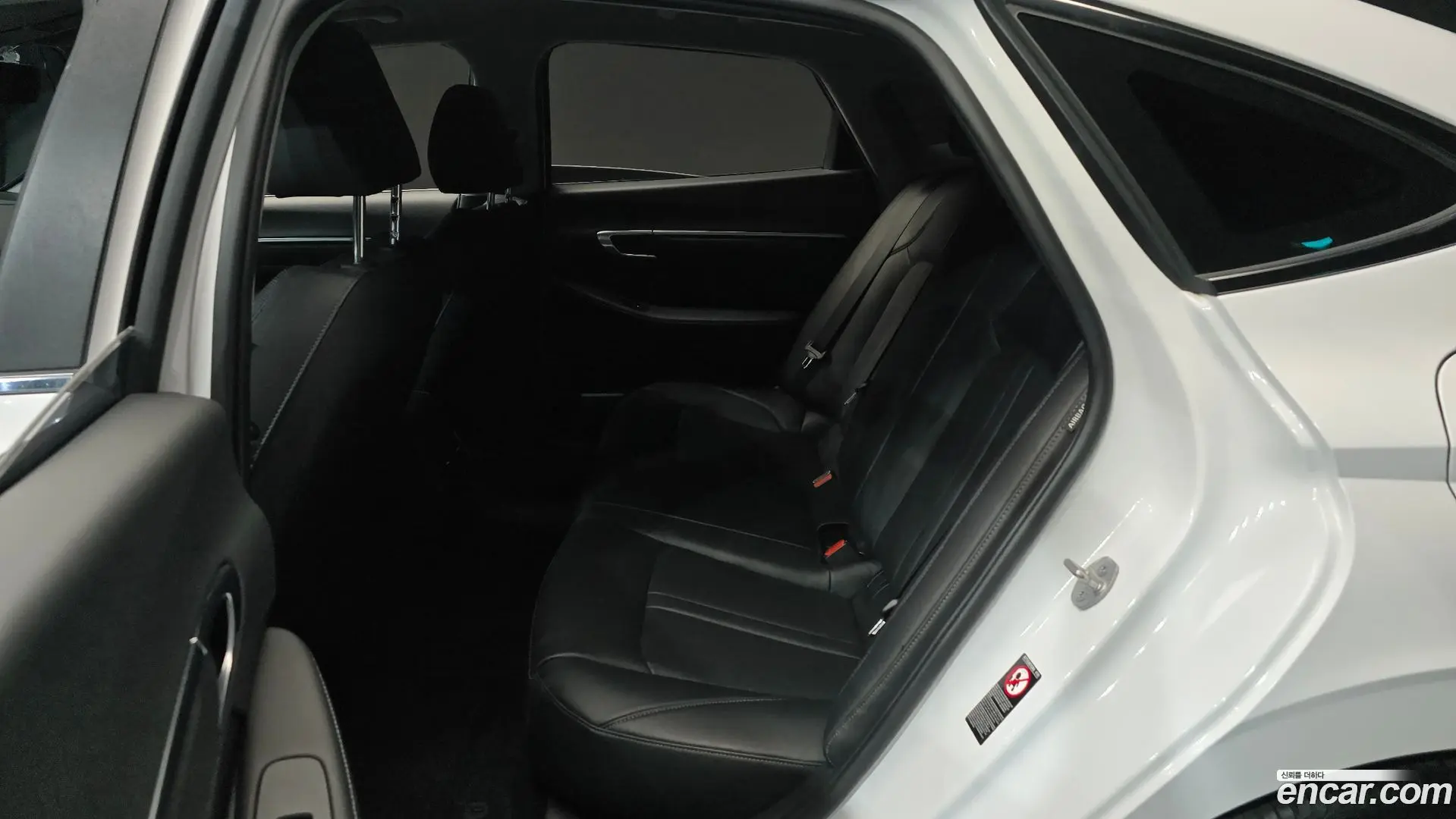 Hyundai Sonata 2.0 LPG(rental car)