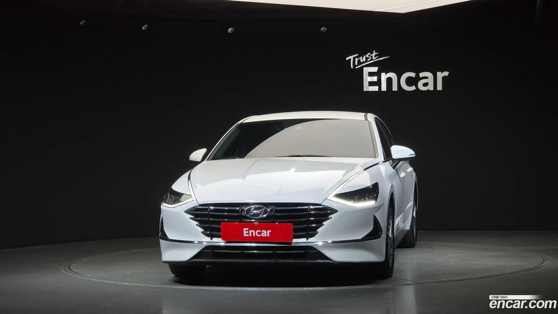 Hyundai Sonata 2.0 LPG(rental car)