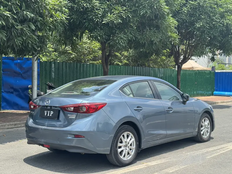 Mazda3 Angkesela 2017 Sedan 1.5L Automatic Comfort Type National V