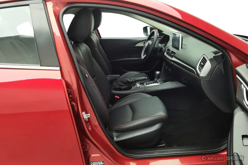 Mazda3 Angkesela 2017 Sedan 1.5L Automatic Comfort Type National V