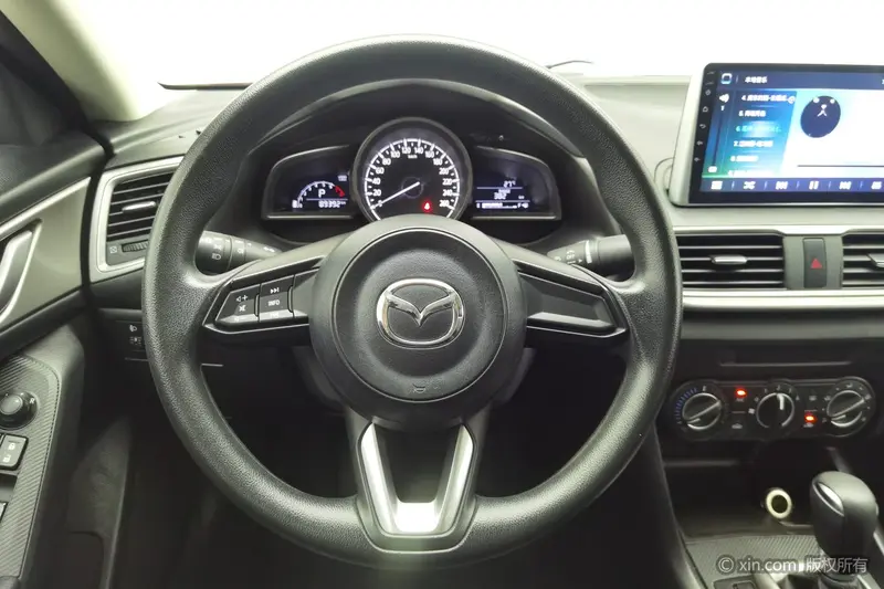 Mazda3 Angkesela 2017 Sedan 1.5L Automatic Comfort Type National V