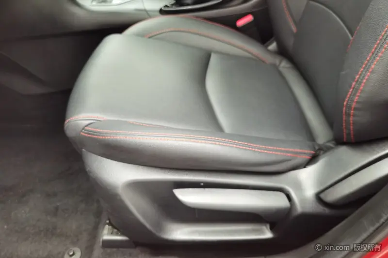 Mazda3 Angkesela 2017 Sedan 1.5L Automatic Comfort Type National V