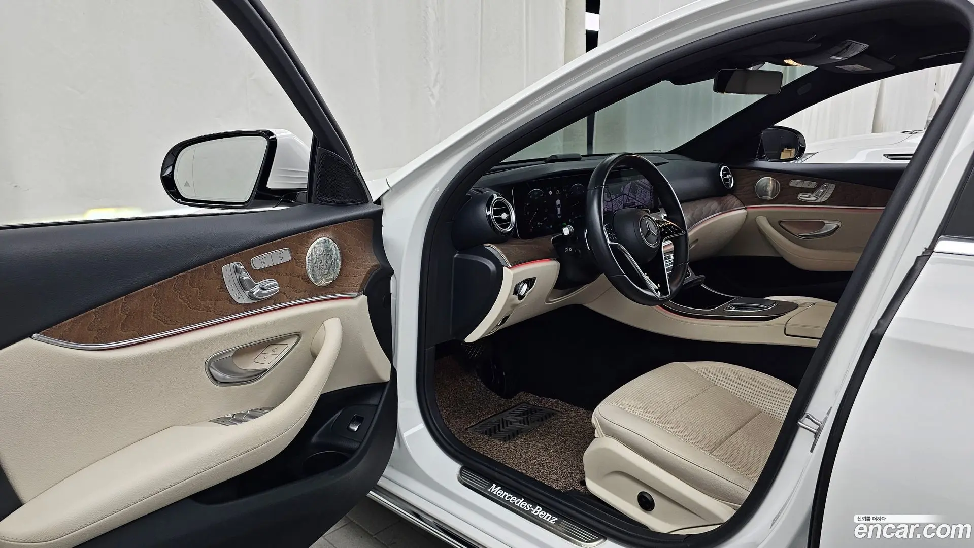 Mercedes-Benz E-Class E220d 4MATIC Exclusive