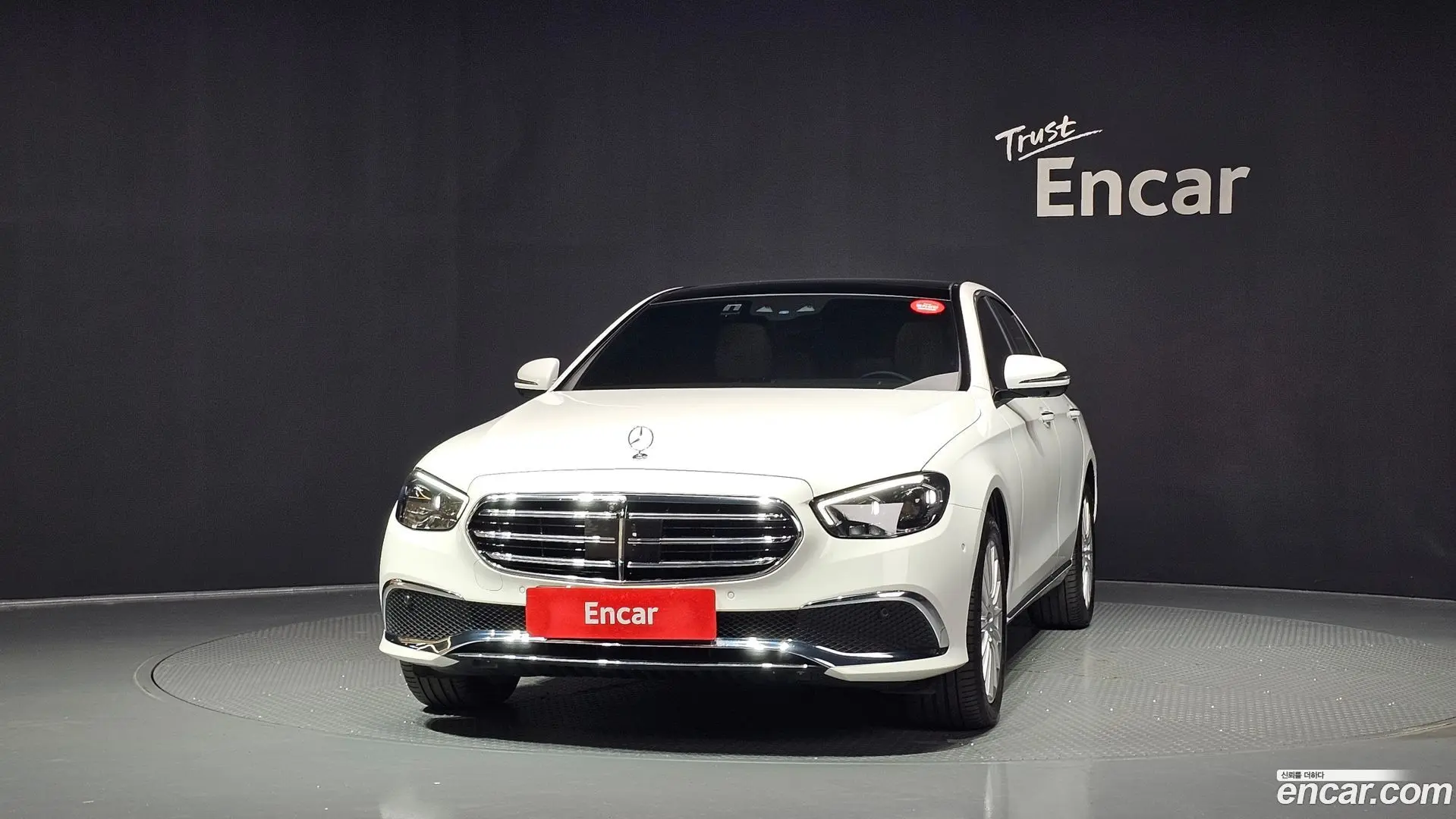Mercedes-Benz E-Class E220d 4MATIC Exclusive