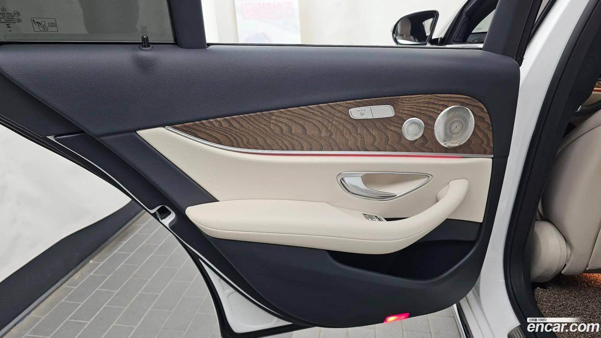 Mercedes-Benz E-Class E220d 4MATIC Exclusive