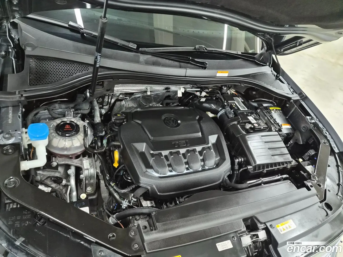 Volkswagen Tiguan 2.0 TSI Prestige