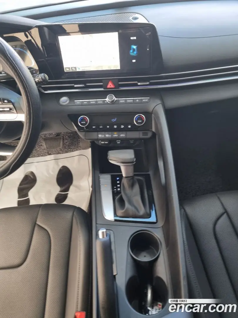 Hyundai AVANTE 1.6 2023