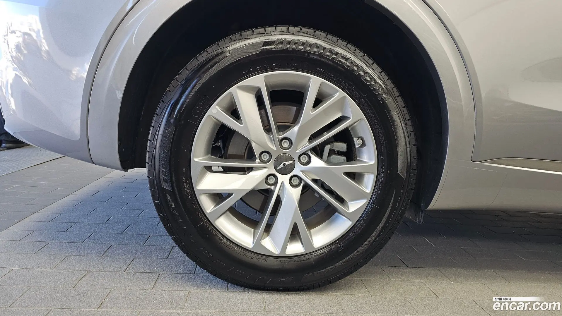 Genesis GV70 2.5T Gasoline AWD