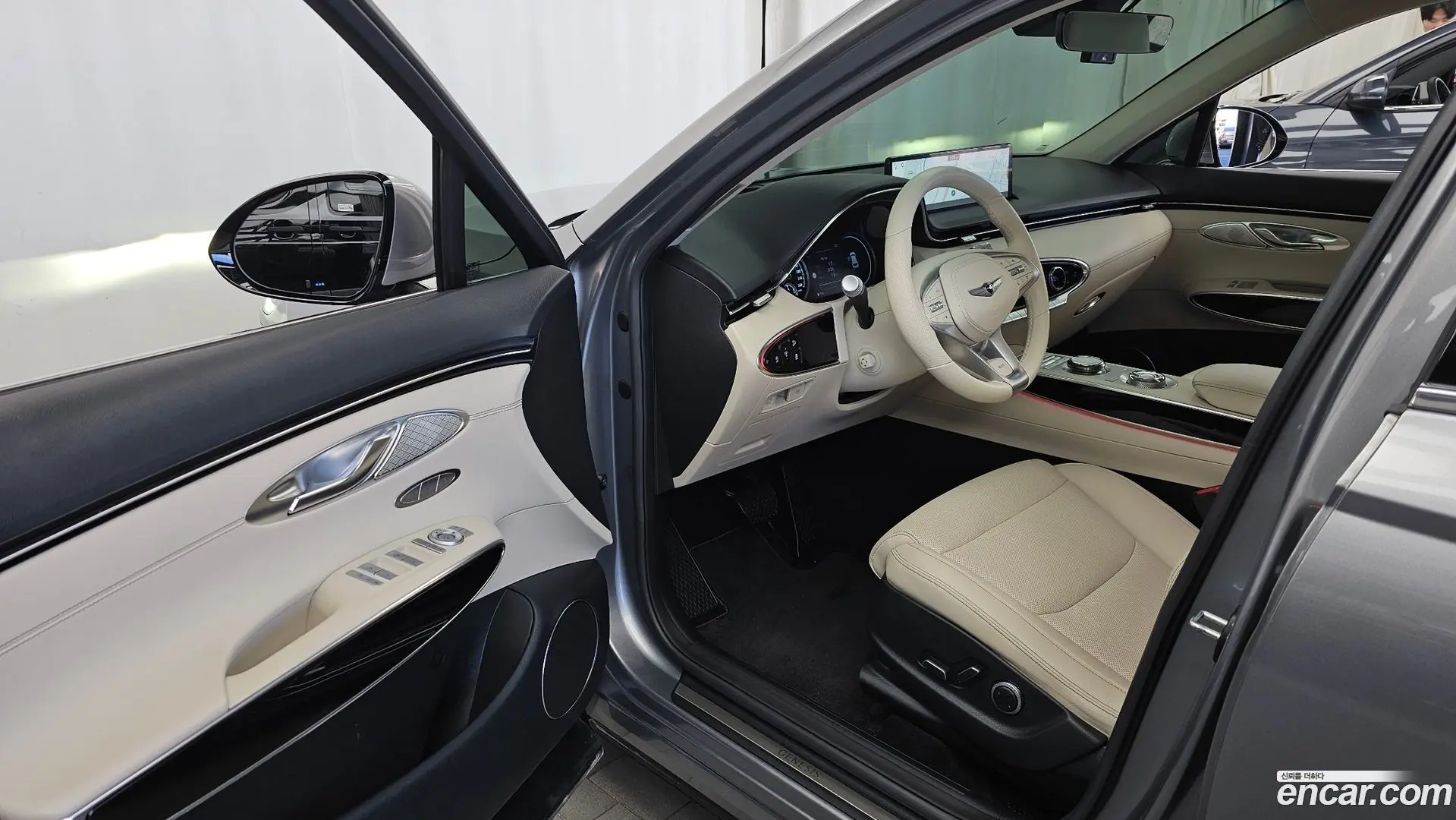Genesis GV70 2.5T Gasoline AWD