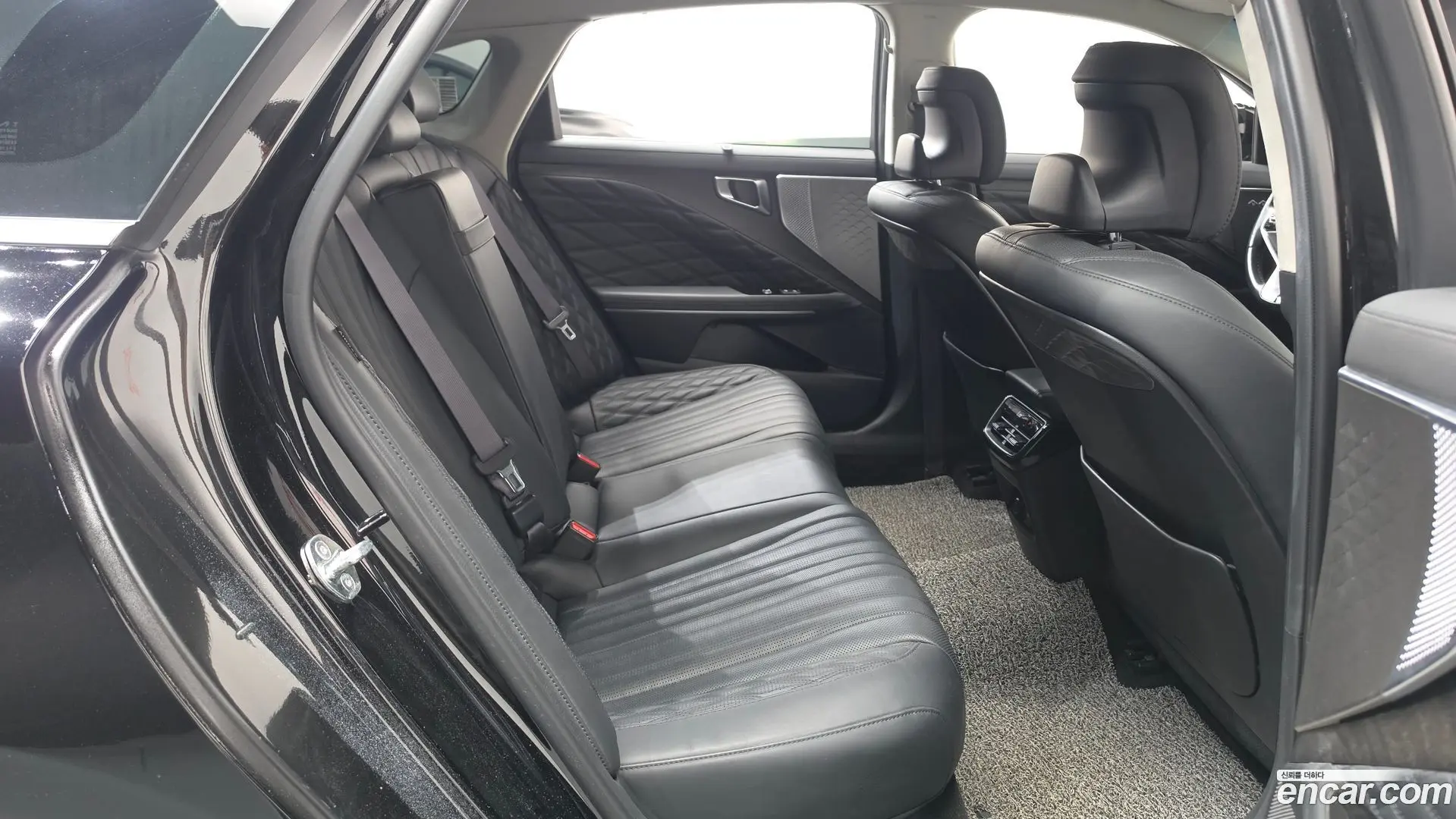 Kia K8 2.5 Gasoline 2WD 2021