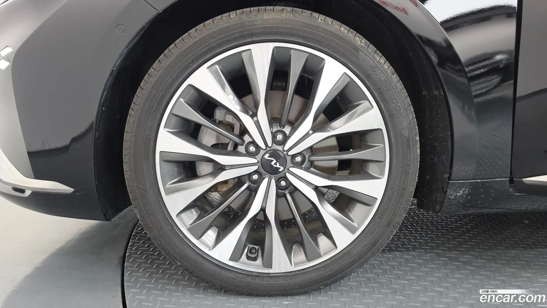 Kia K8 2.5 Gasoline 2WD 2021