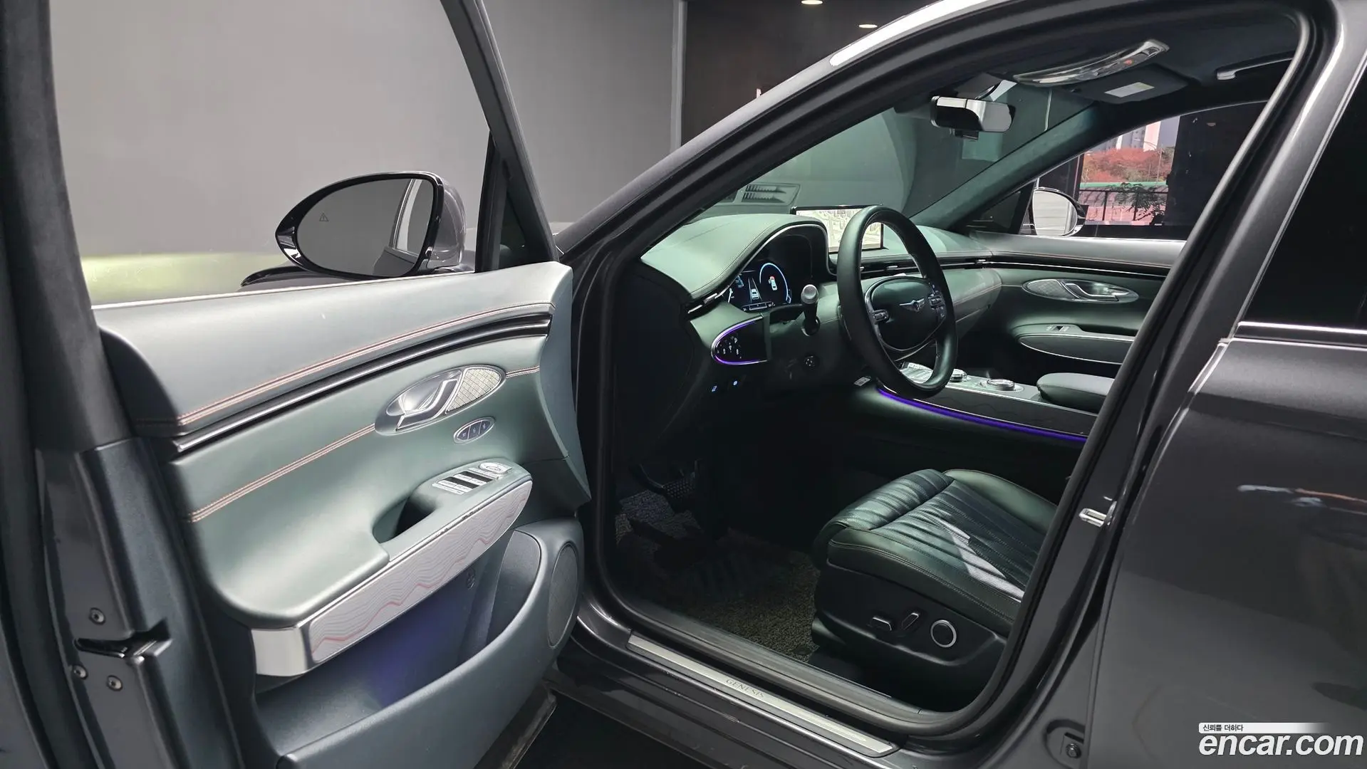 Genesis GV70 2.5T Gasoline AWD