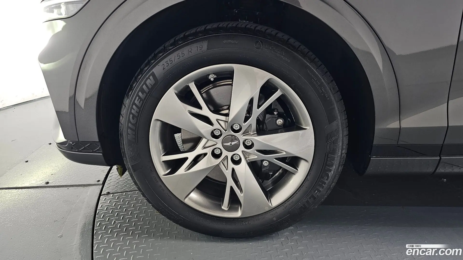 Genesis GV70 2.5T Gasoline AWD