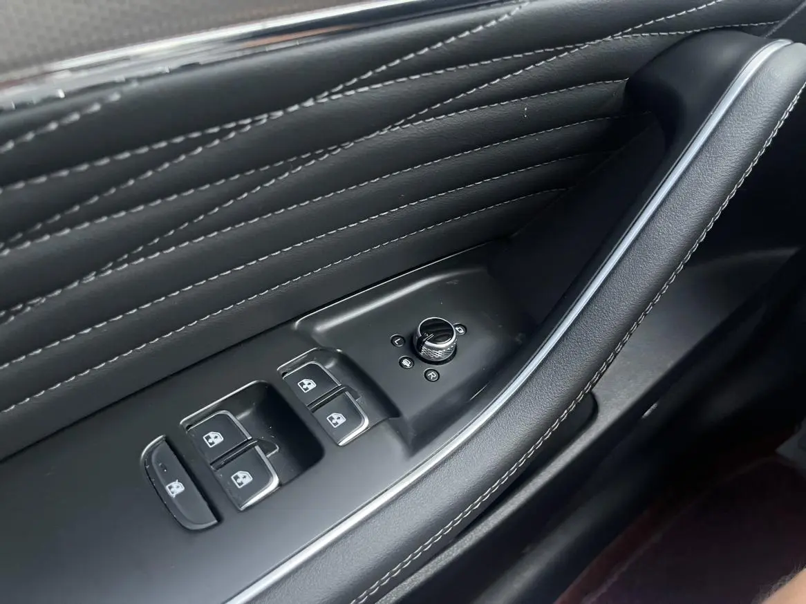 Hongqi HS5 2022 2.0T Connected Flagship Enjoy