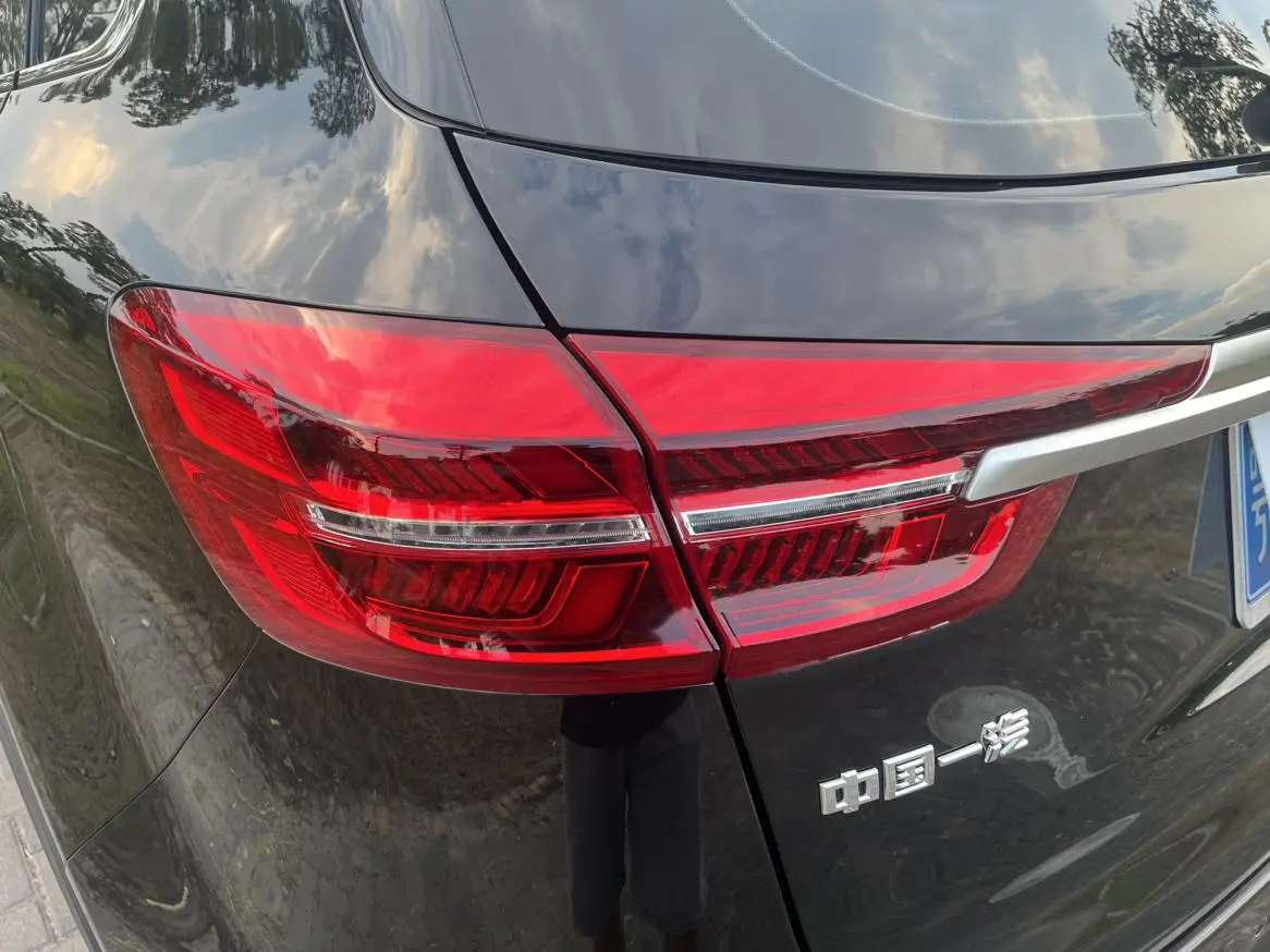 Hongqi HS5 2022 2.0T Connected Flagship Enjoy