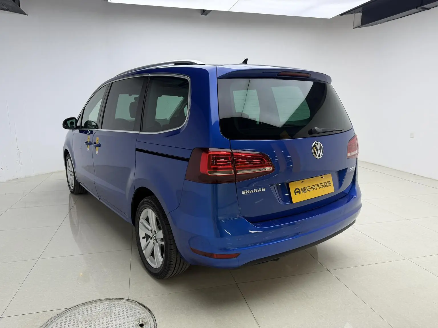 Volkswagen Sharan 2018 Facelift 380TSI 6 seat