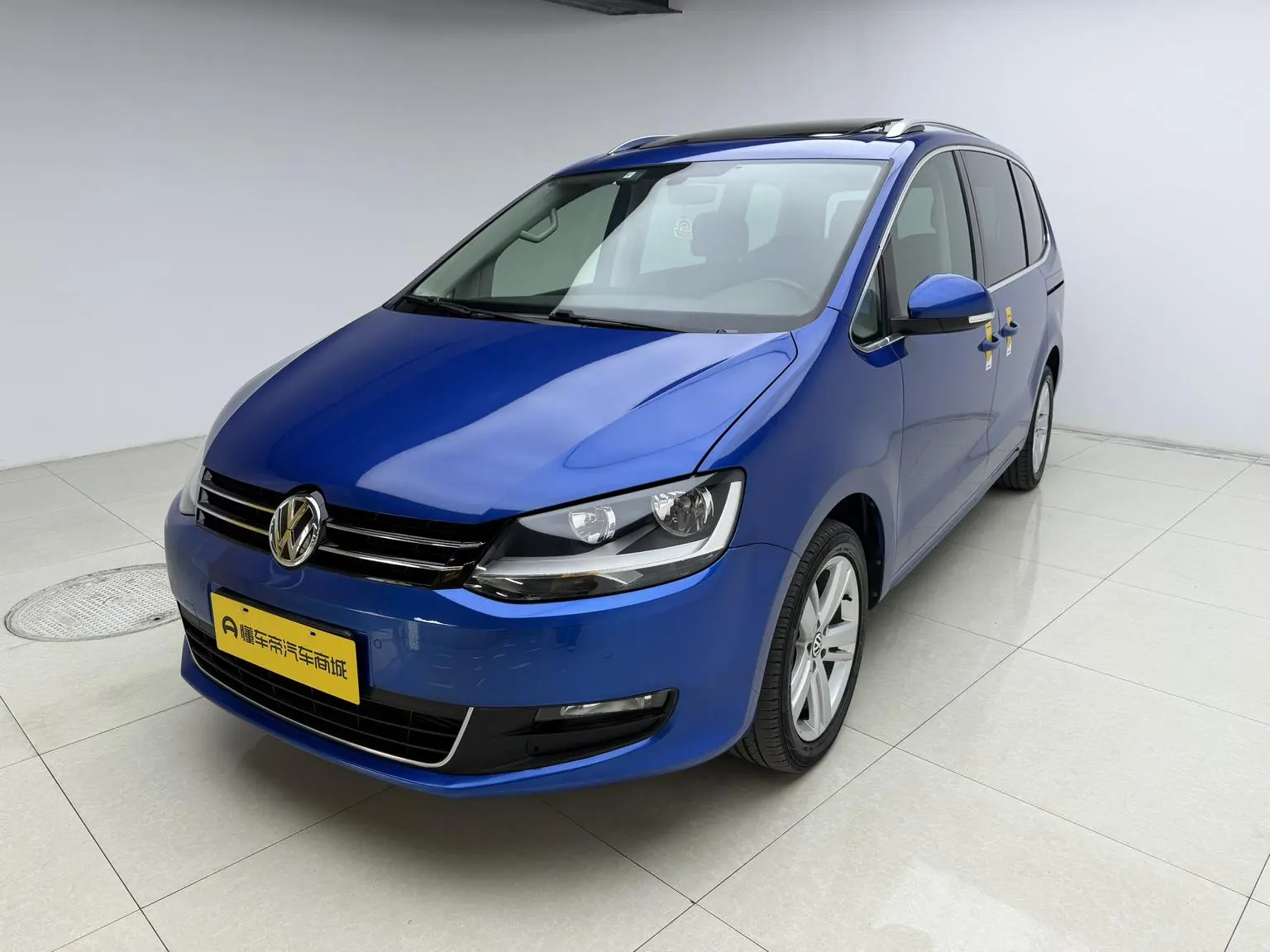 Volkswagen Sharan 2018 Facelift 380TSI 6 seat