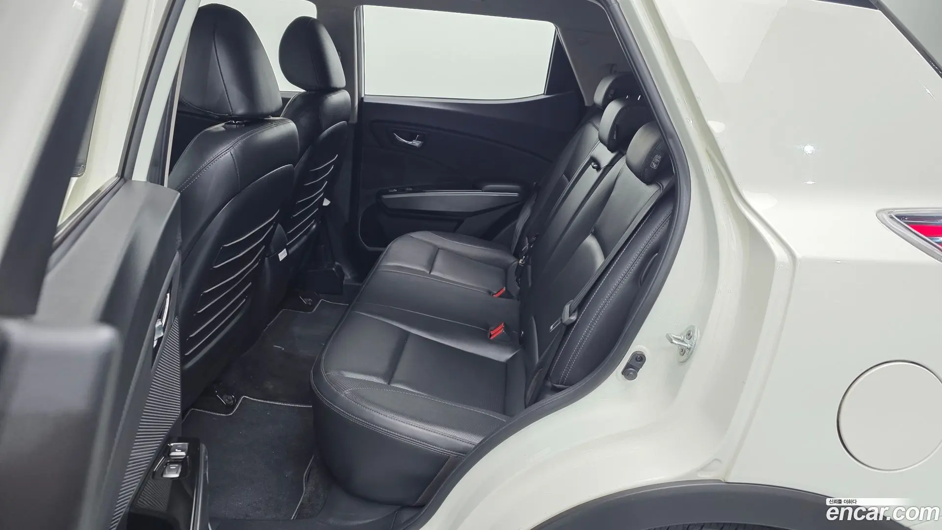 KG Mobility TIBOLI Gasoline 1.5 2WD 2021
