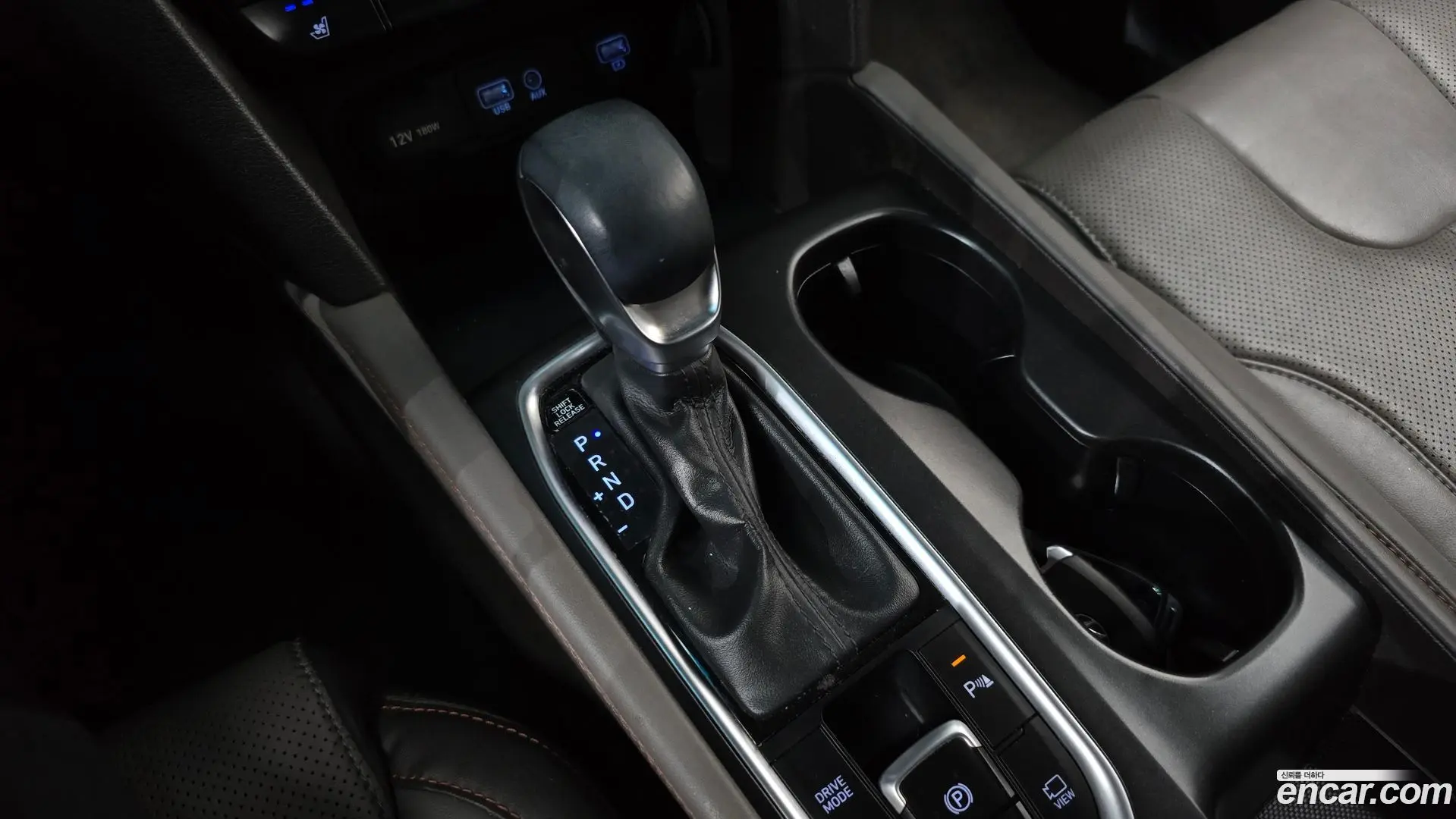 Hyundai Santafe Gasoline 2.0T 2WD