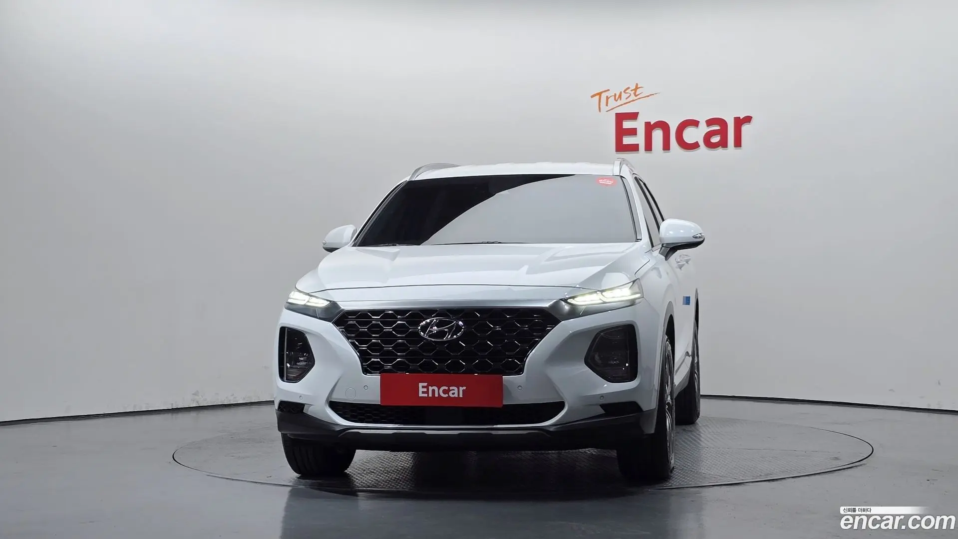 Hyundai Santafe Gasoline 2.0T 2WD