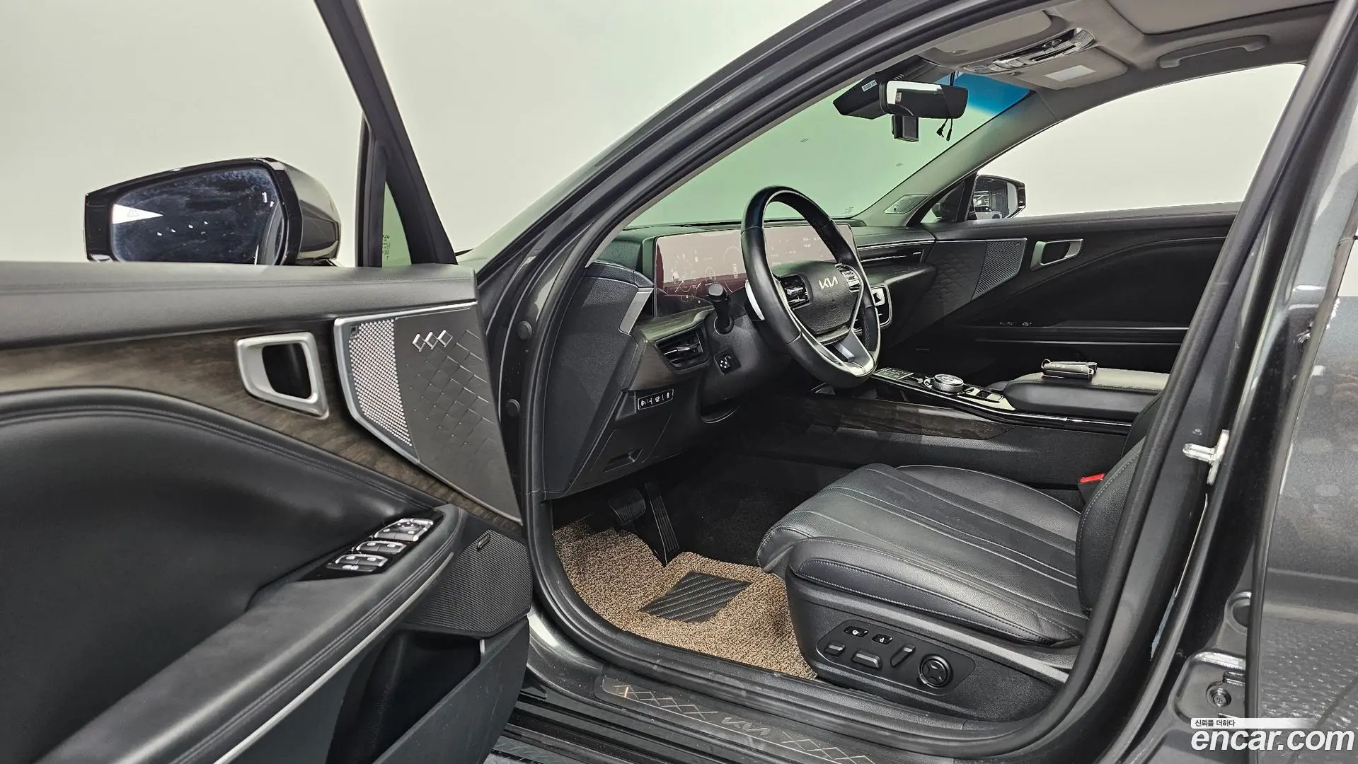 Kia K8 3.5 LPG 2WD