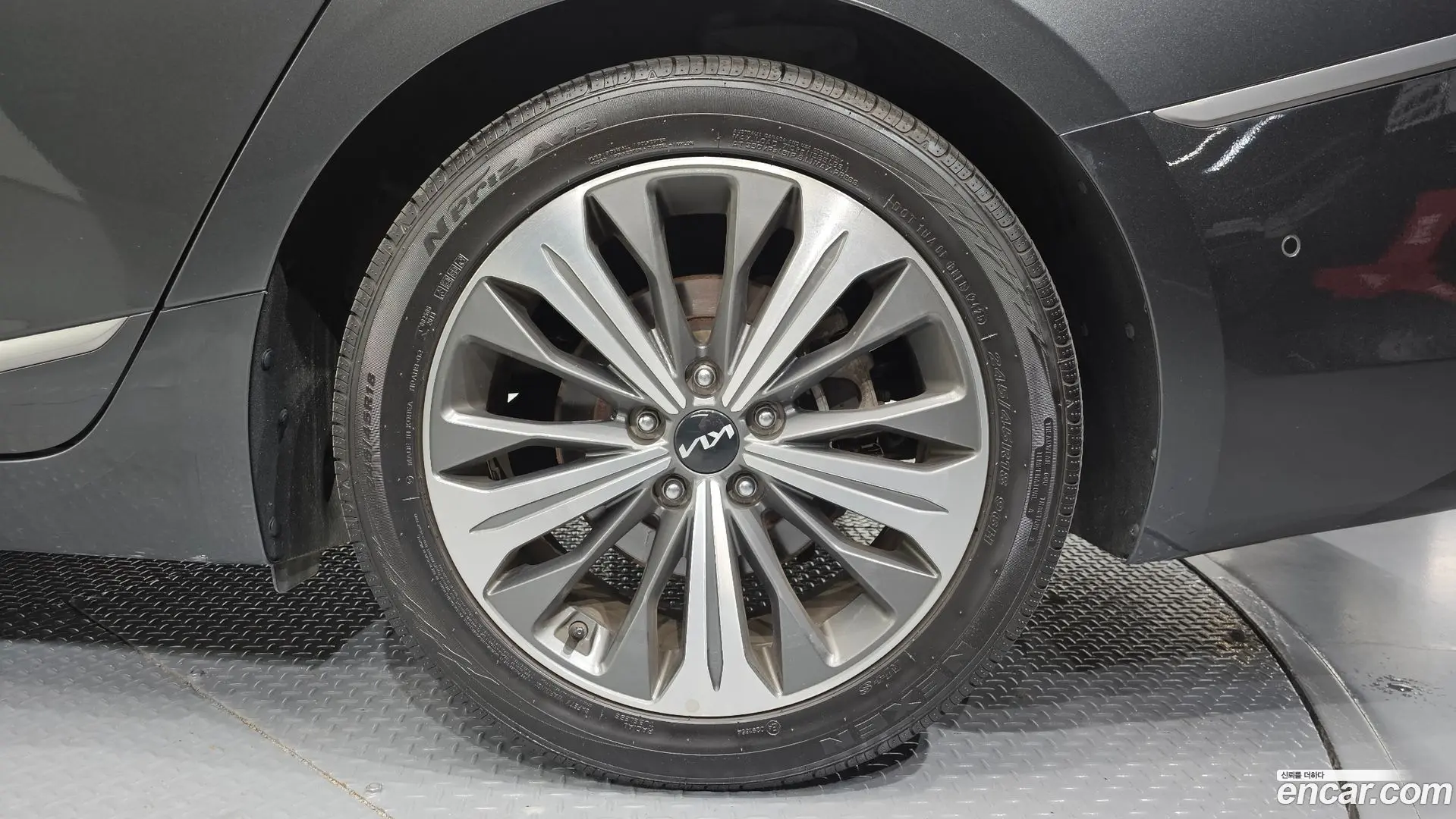 Kia K8 3.5 LPG 2WD