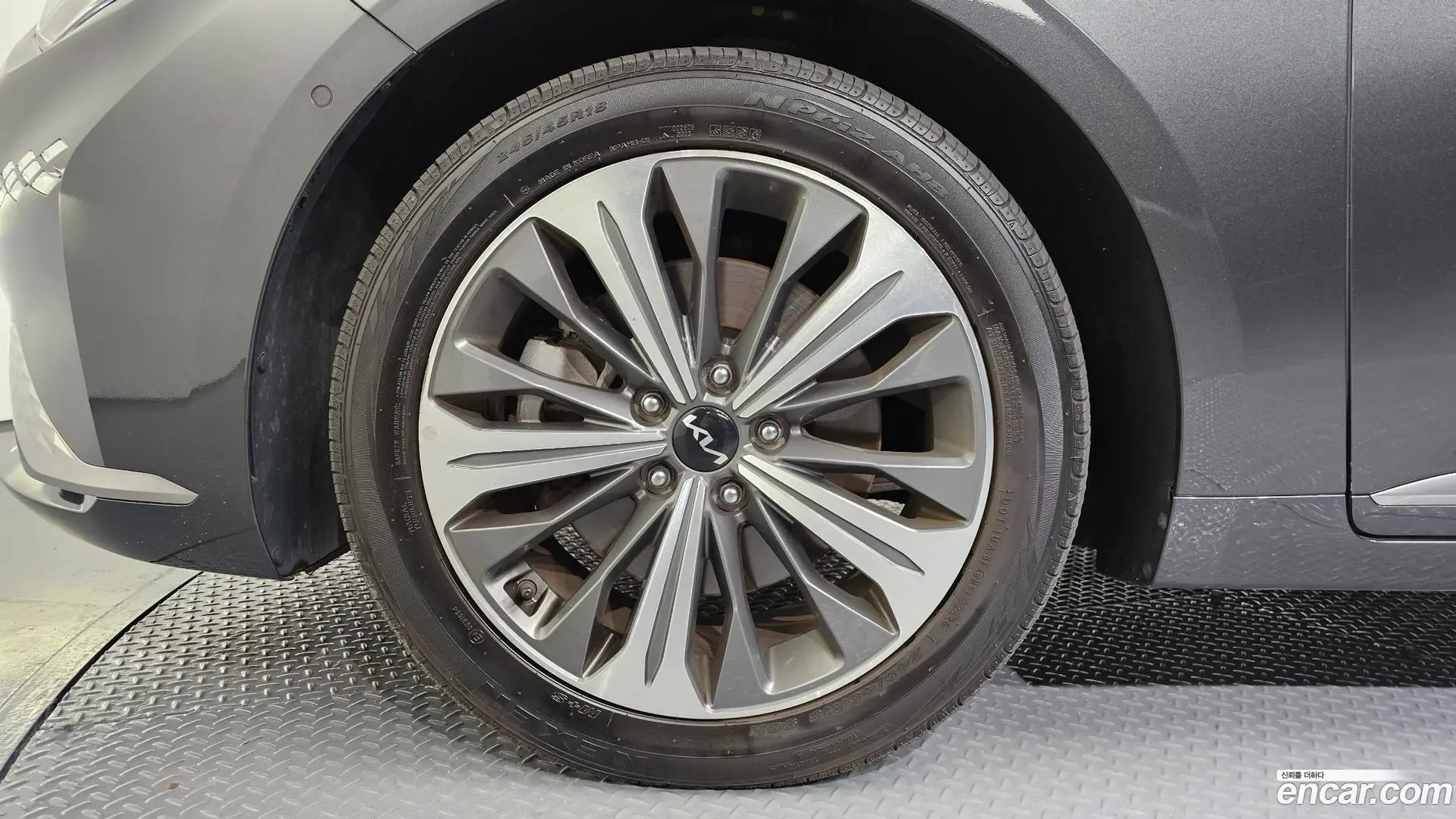Kia K8 3.5 LPG 2WD