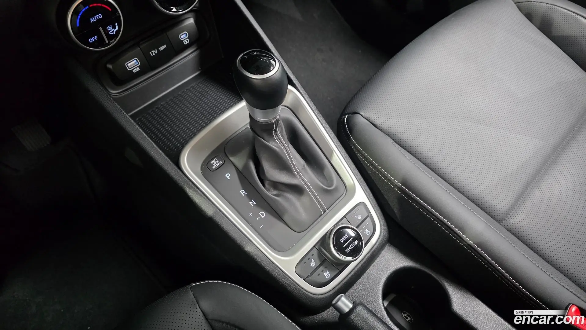 Hyundai Venue 1,6 Premium 2022