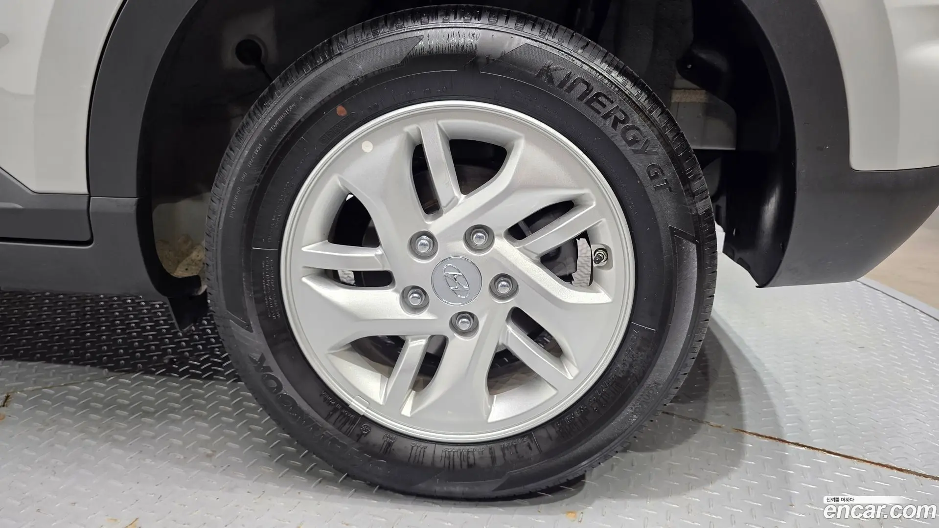 Hyundai Venue 1,6 Premium 2022