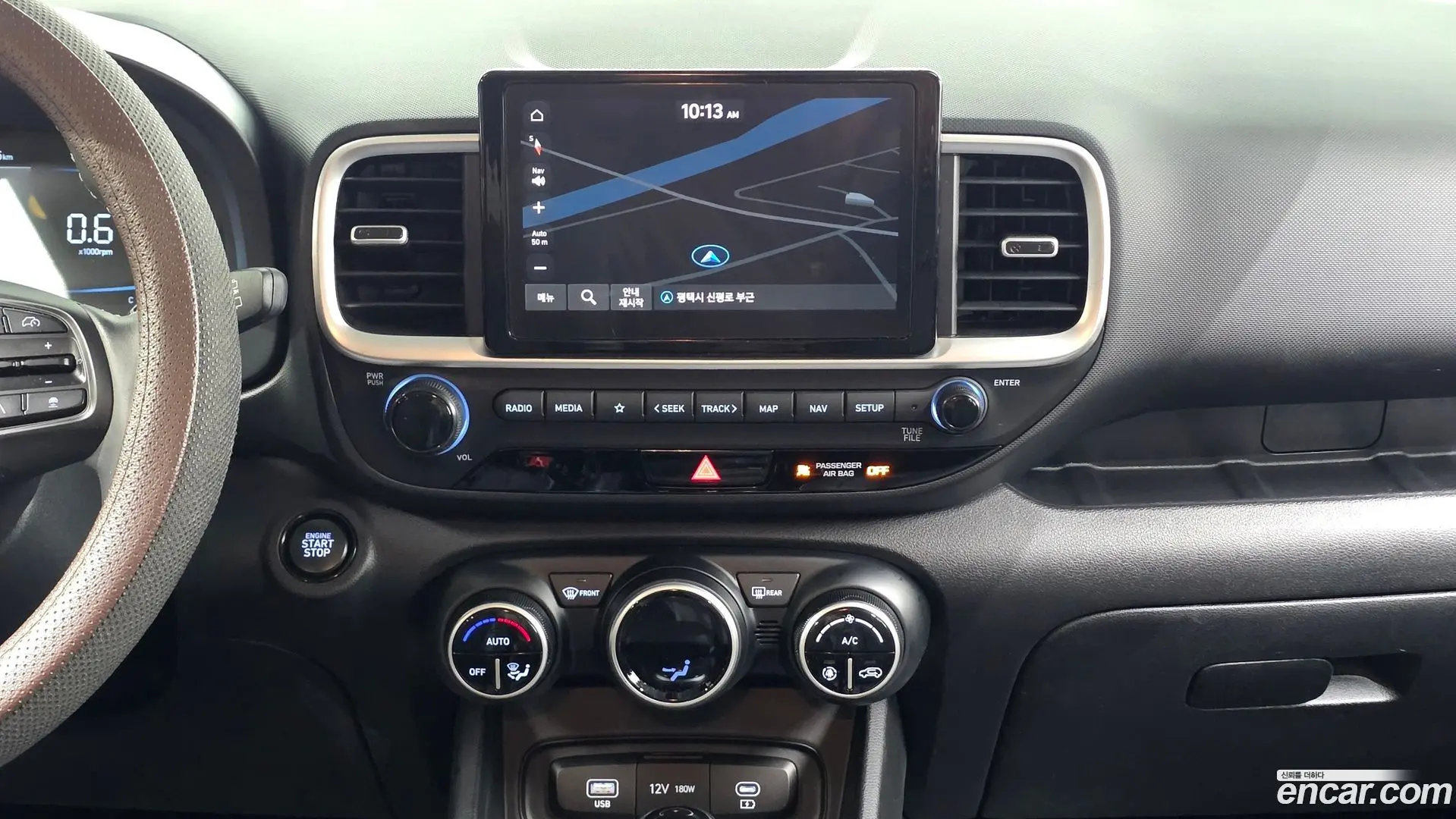 Hyundai Venue 1,6 Premium 2022