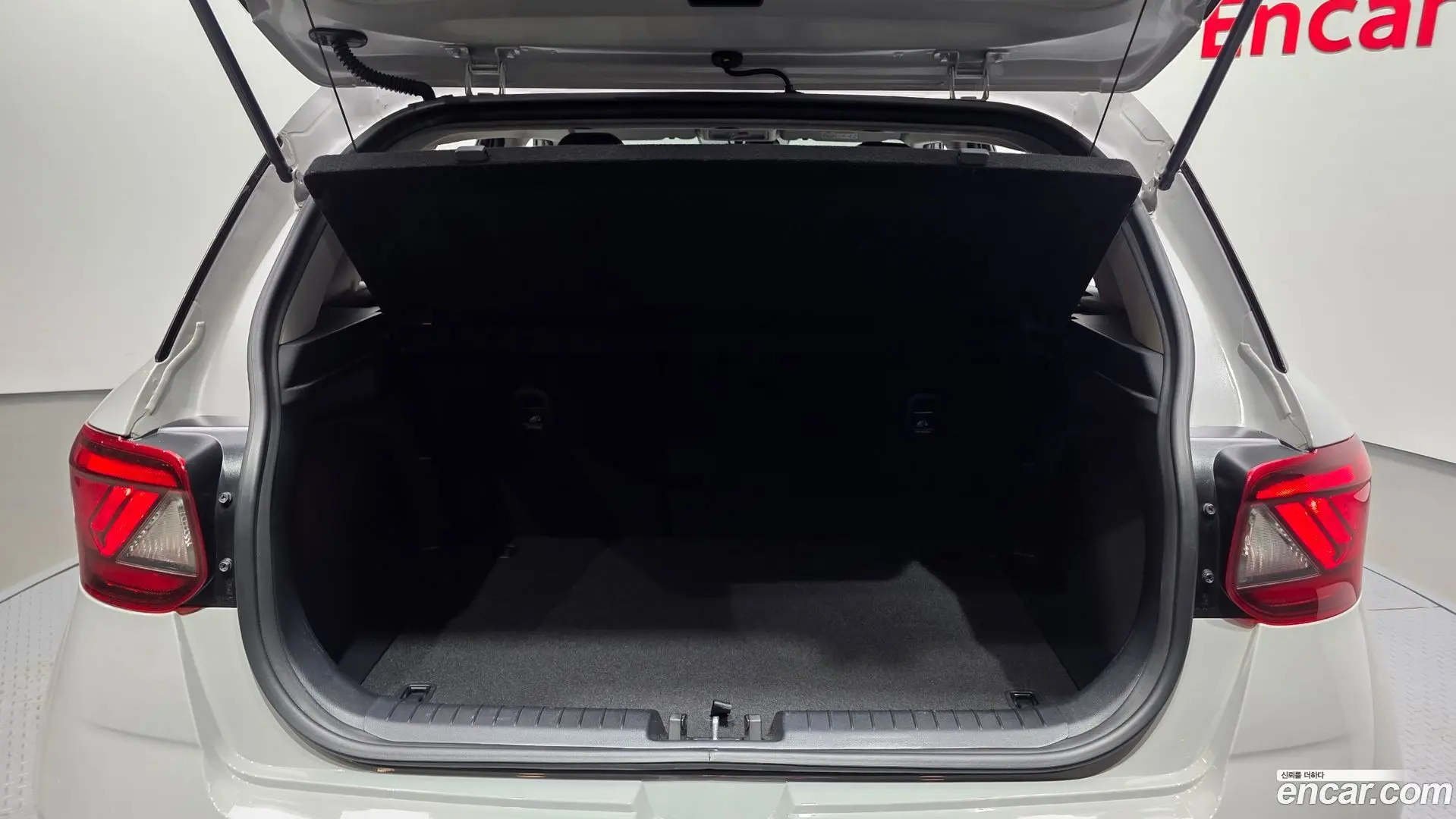 Hyundai Venue 1,6 Premium 2022