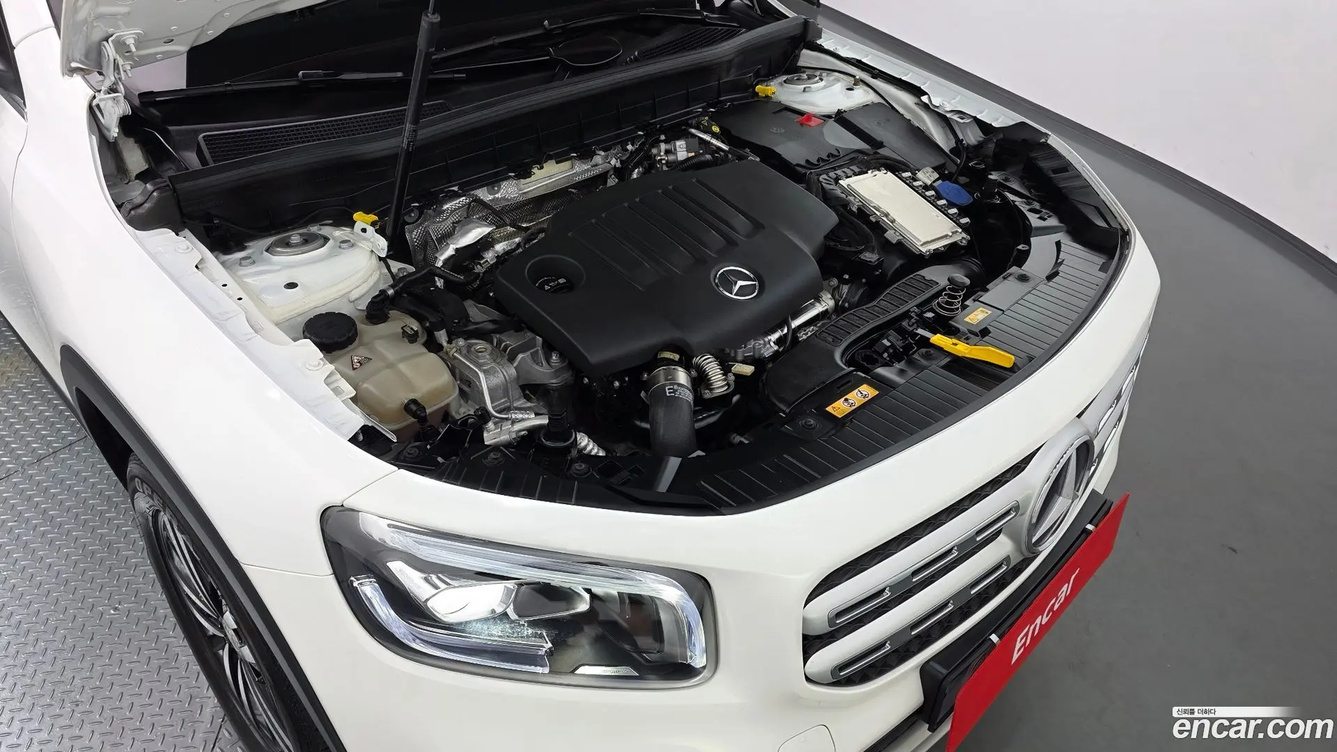 Mercedes-Benz GLB-Class GLB200 d 2021