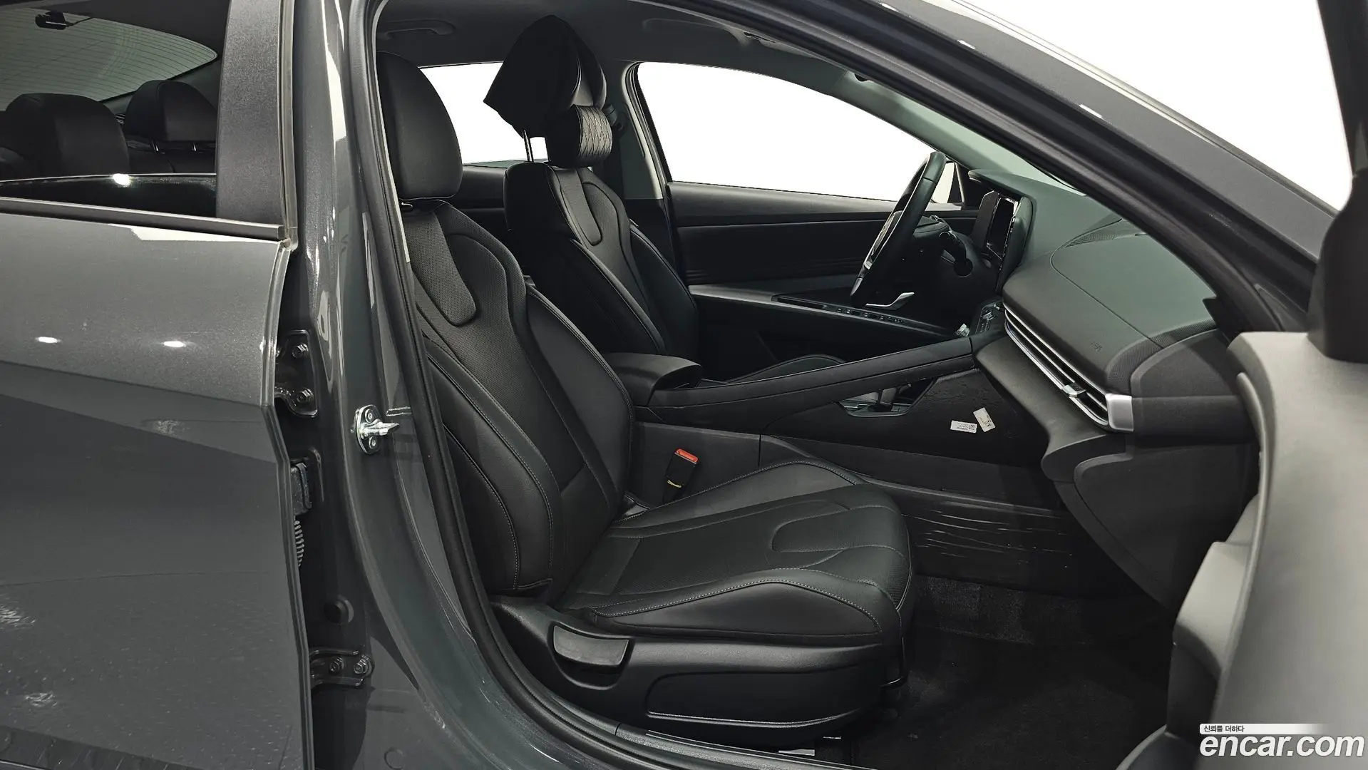 Hyundai AVANTE 1.6 2023