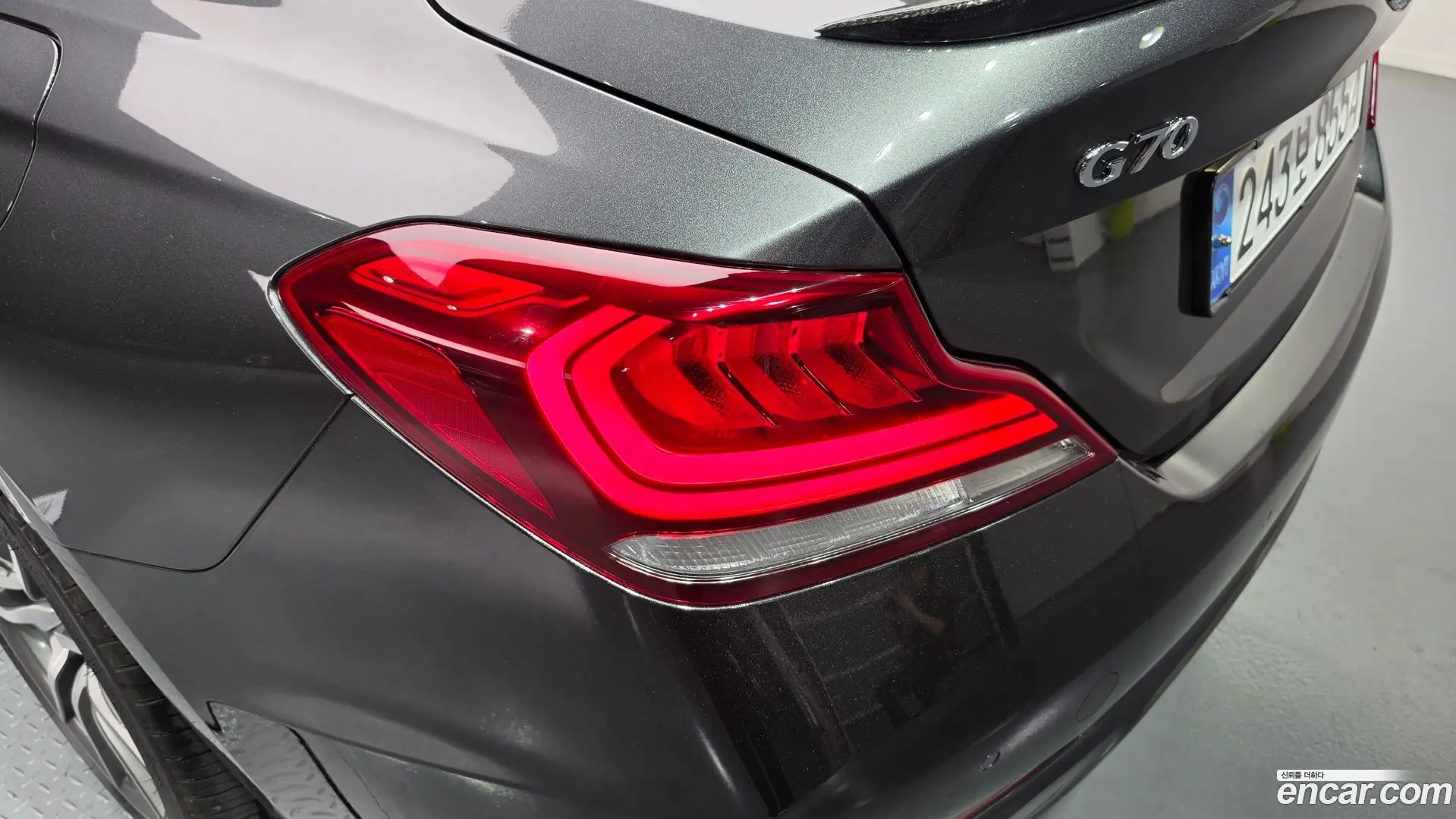 Genesis G70 3.3T Sport AWD