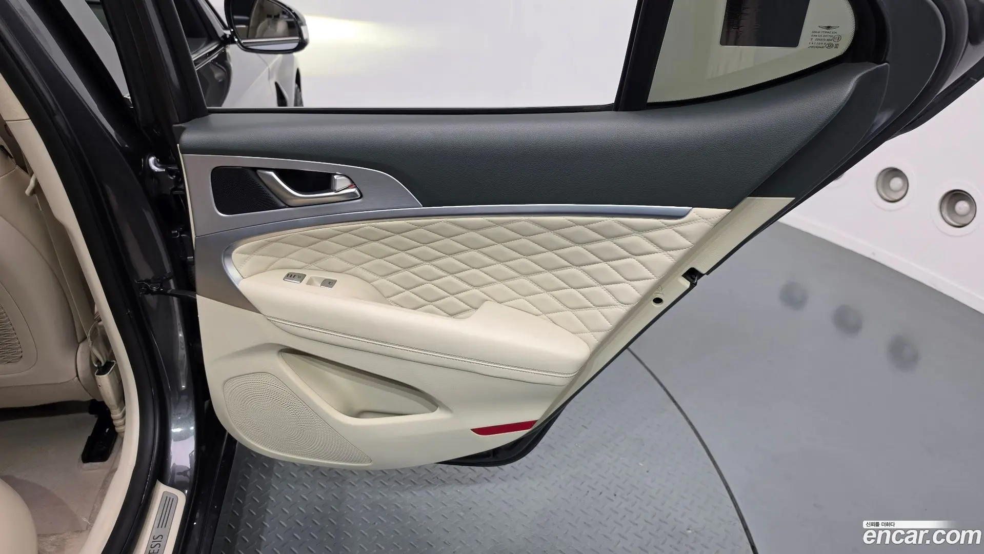 Genesis G70 3.3T Sport AWD