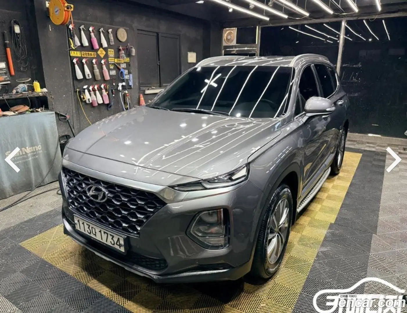 Hyundai Santafe Gasoline 2.0T 2WD