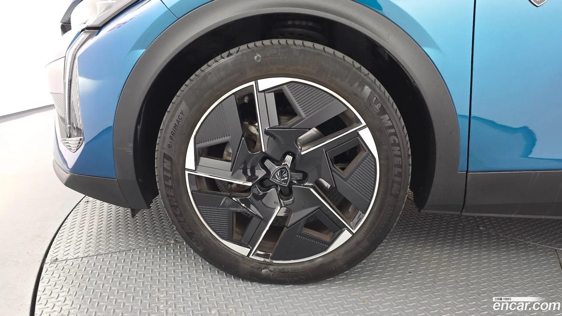 Peugeot 408 1.2 Pure Tech GT